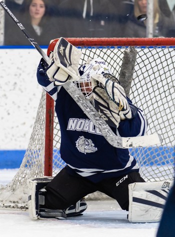 Nobles' junior G Taylor Hyland blanked #2 Tabor on Saturday to keep the Bulldogs undefeated (27-0-1). 